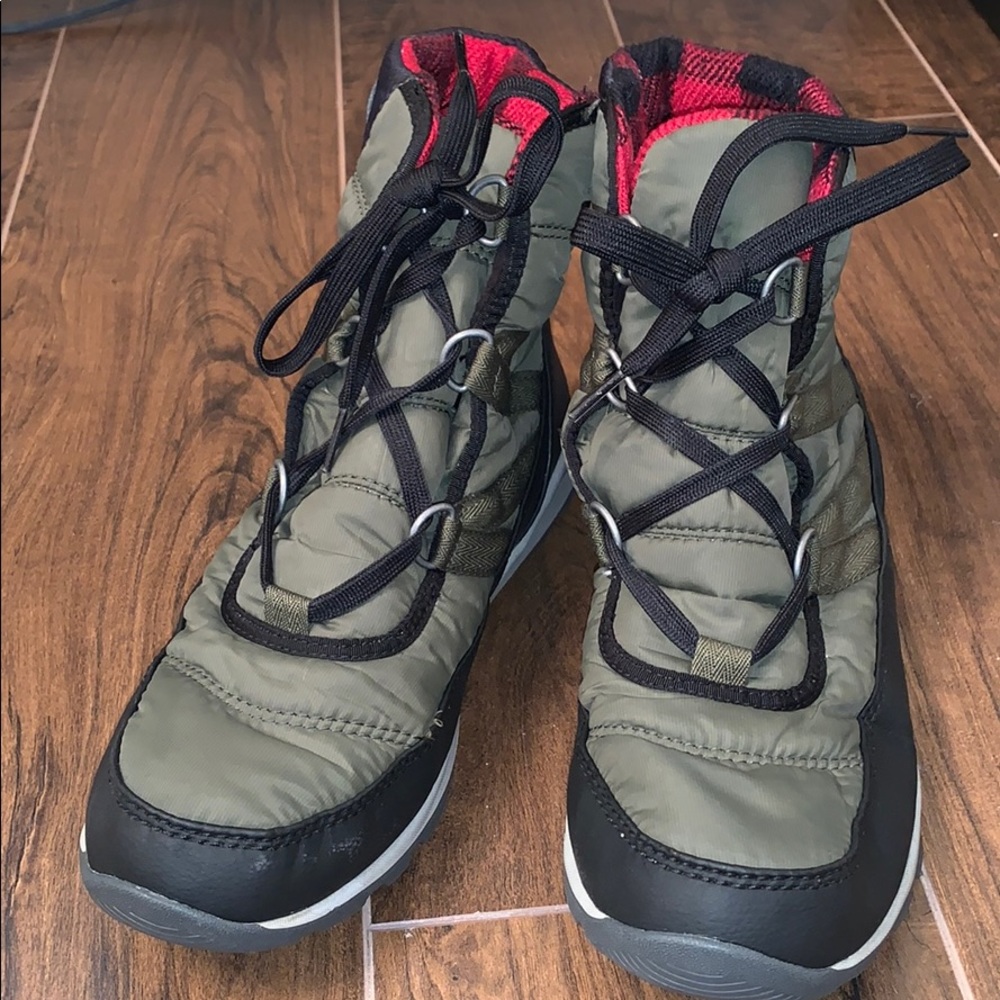 SOREL WOMEN'S SHORT LACE BOOT